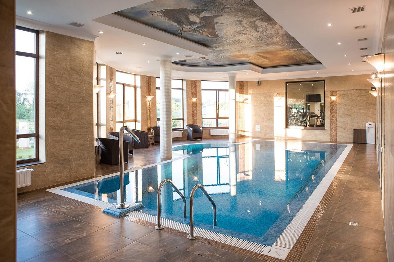 Hotel Shato